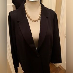 Ashley Stewart NWT 1 button Black Ponte blazer size 32